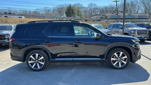 2025 Honda Pilot Elite