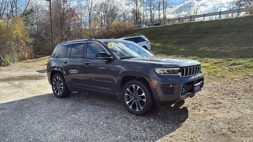 2022 Jeep Grand Cherokee 4xe Overland