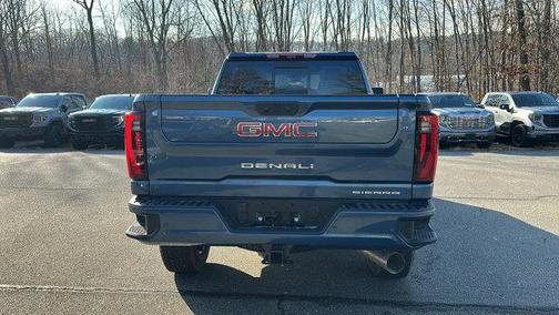 2025 GMC Sierra 2500 Denali