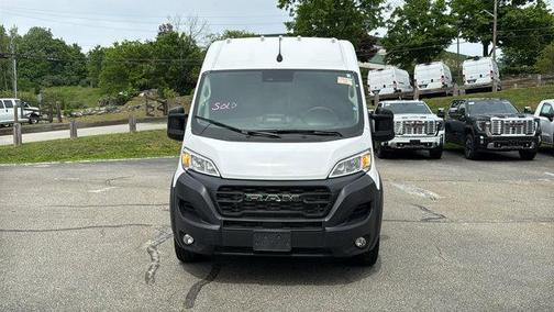 White 2025 RAM ProMaster 2500 High Roof