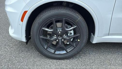 White Knuckle Clearcoat 2026 Dodge Durango GT Plus HEMI V8