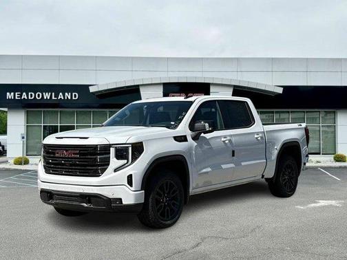 2025 GMC Sierra 1500 Elevation