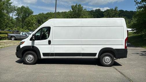 White 2026 RAM ProMaster 2500 High Roof