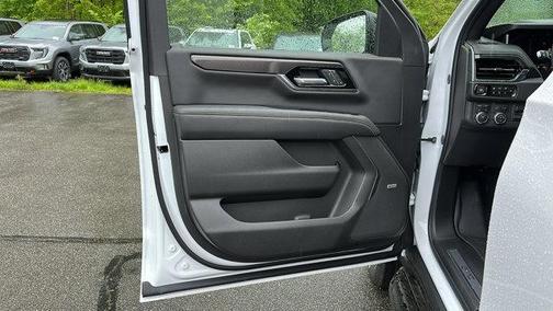 2025 GMC Yukon XL Elevation