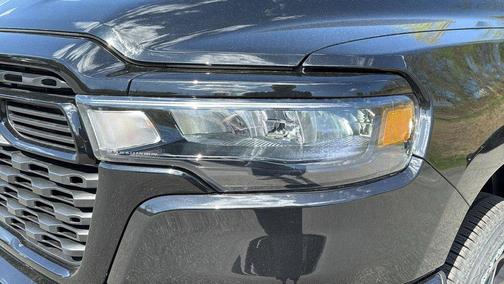Diamond Black 2026 RAM 1500 Express