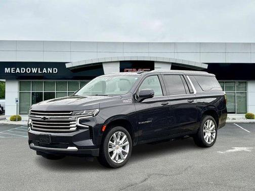 2022 Chevrolet Suburban High Country