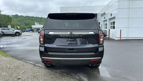 2022 Chevrolet Suburban High Country