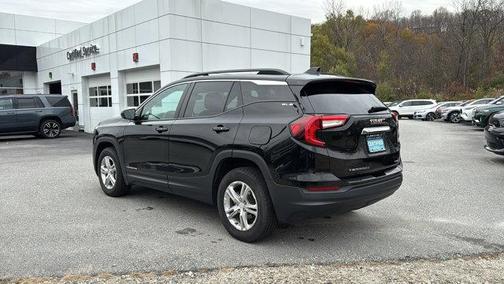 2022 GMC Terrain SLE