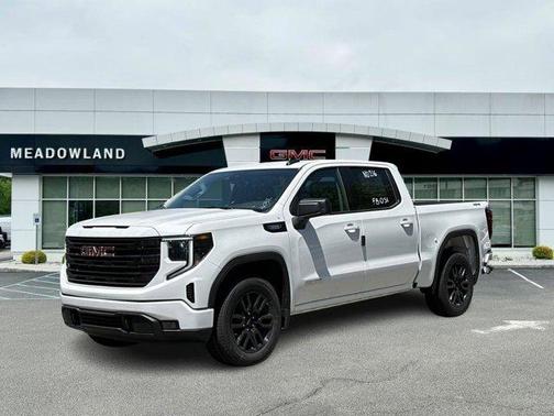 2025 GMC Sierra 1500 Elevation