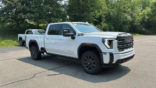 2025 GMC Sierra 2500 AT4