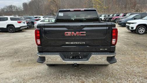 2024 GMC Sierra 1500 SLE