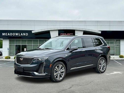 2022 Cadillac XT6 Premium Luxury AWD