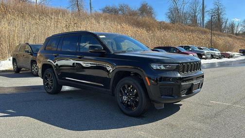 2025 Jeep Grand Cherokee L Laredo
