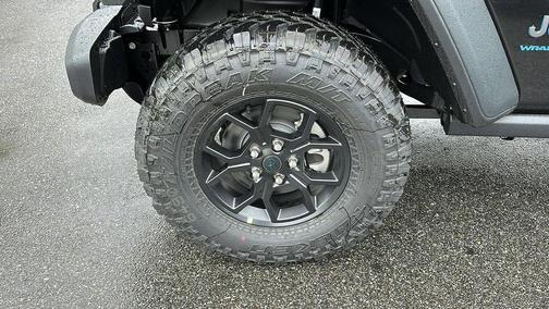 2025 Jeep Wrangler 4xe Sport