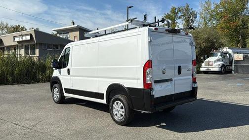 2025 RAM ProMaster 2500 Base