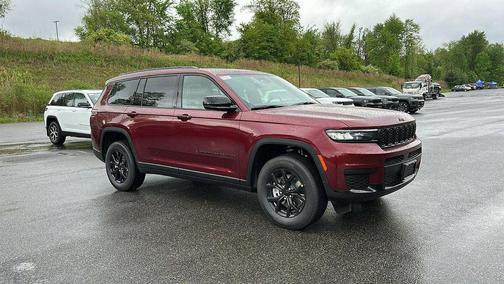 2025 Jeep Grand Cherokee L Laredo