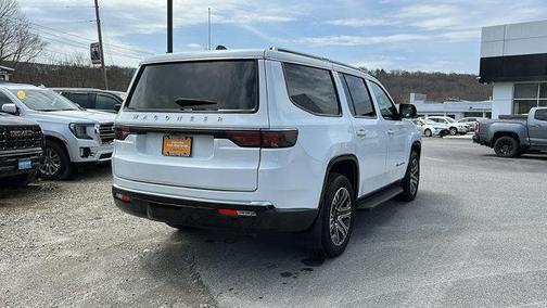 2024 Jeep Wagoneer Base