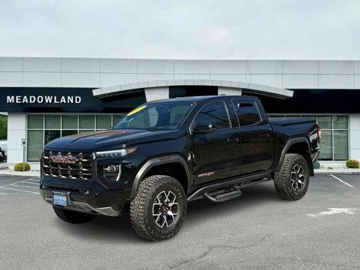 2023 GMC Canyon AT4X