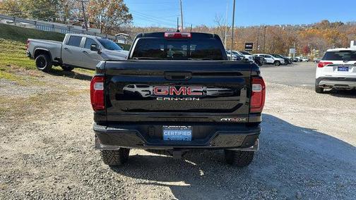 2023 GMC Canyon AT4X
