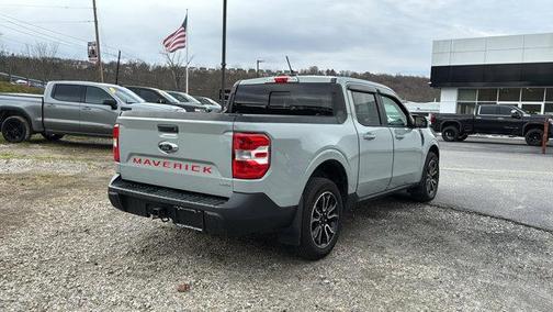 2023 Ford Maverick Lariat