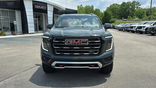 2025 GMC Yukon XL AT4