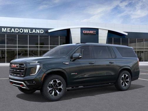 2025 GMC Yukon XL AT4