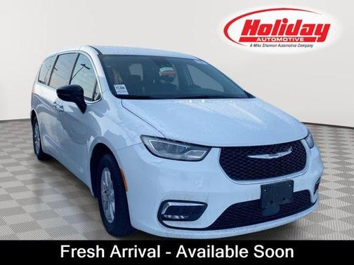 2024 Chrysler Pacifica Touring-L