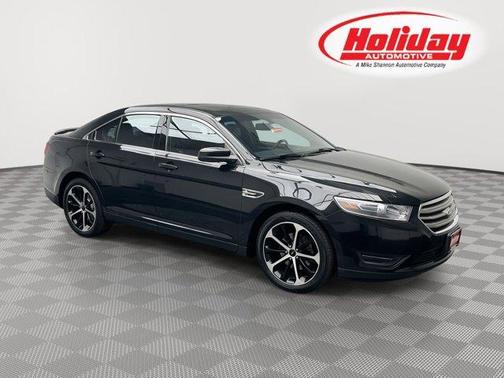 Tuxedo Black Metallic 2014 Ford Taurus SEL