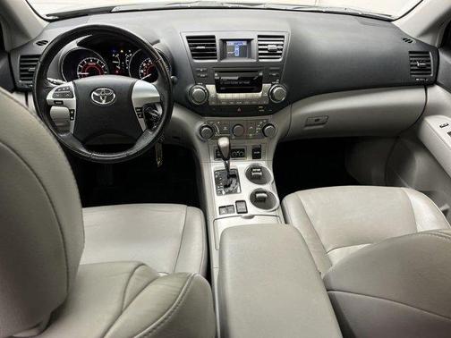 2012 Toyota Highlander 