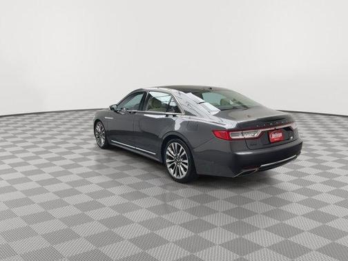 2017 Lincoln Continental Select