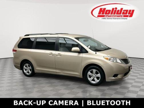 2011 Toyota Sienna LE
