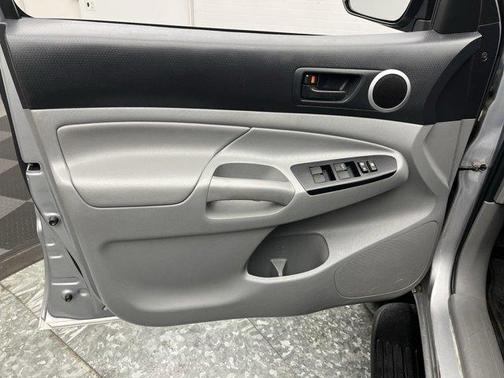 2014 Toyota Tacoma Base