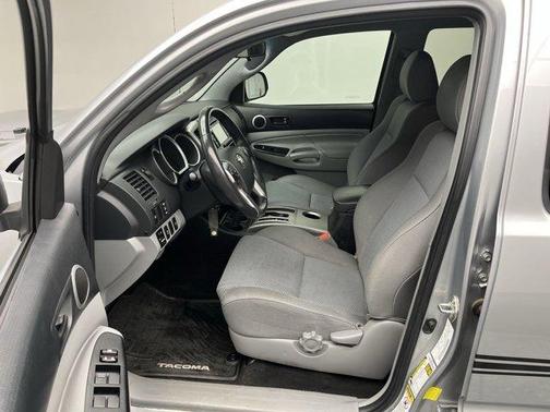 2014 Toyota Tacoma Base