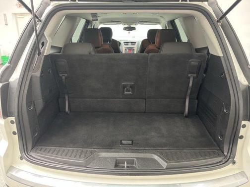 2015 GMC Acadia SLE-2