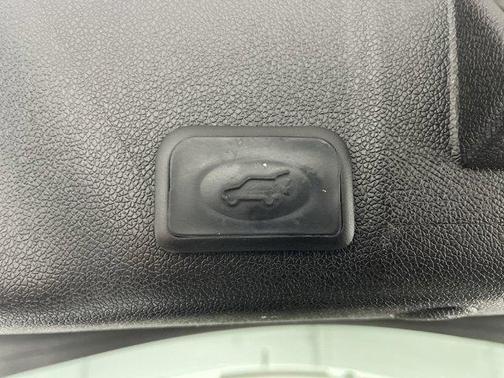 2015 GMC Acadia SLE-2