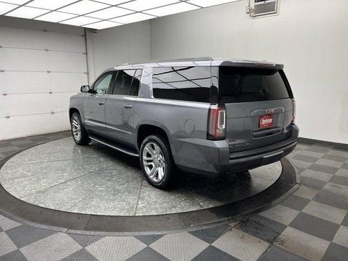 2020 GMC Yukon XL SLT