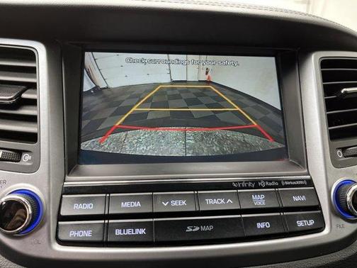 2017 Hyundai TUCSON SE Plus