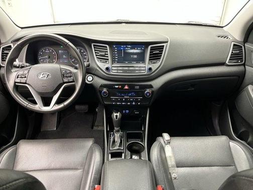 2017 Hyundai TUCSON SE Plus