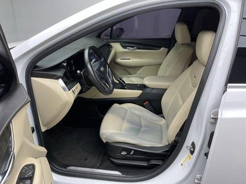 2018 Cadillac XT5 Base