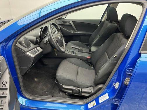 2012 Mazda Mazda3 i Touring