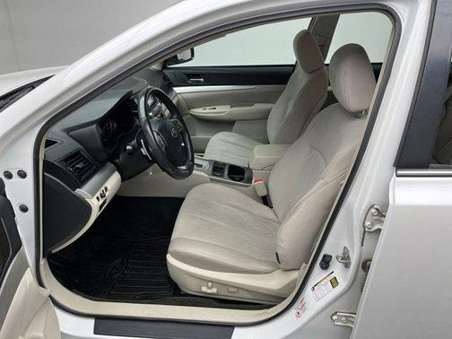 2013 Subaru Legacy 2.5i Premium