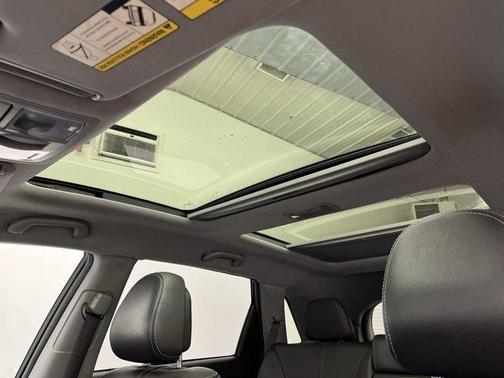 2011 Kia Sorento SX