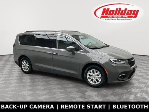 2022 Chrysler Pacifica Touring-L