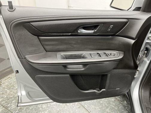 2015 Chevrolet Traverse 2LT