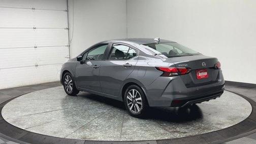 2021 Nissan Versa 1.6 SV