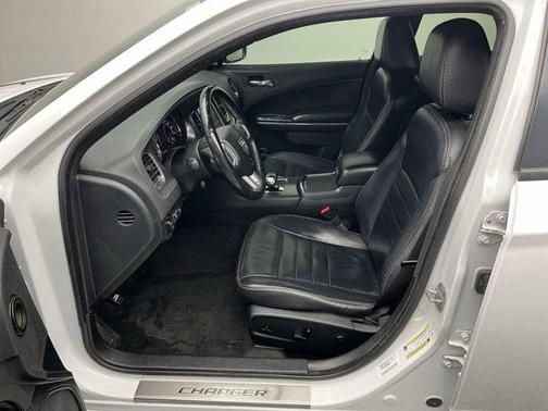 2013 Dodge Charger SXT