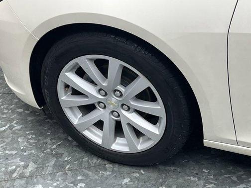 2013 Chevrolet Malibu 2LT