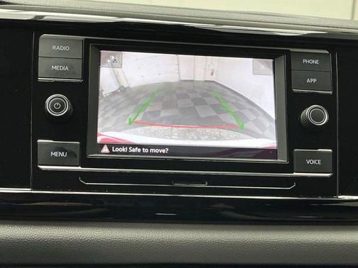 Pure White 2023 Volkswagen Taos 1.5T S