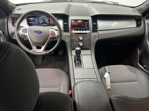 2017 Ford Taurus SEL