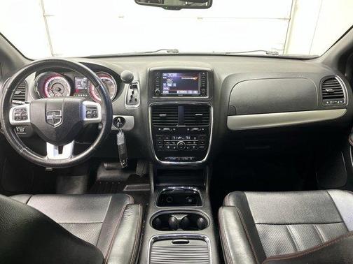 2016 Dodge Grand Caravan R/T